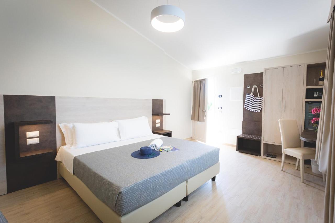 Hotel Residence Vallecorsa Rosignano Marittimo Dış mekan fotoğraf